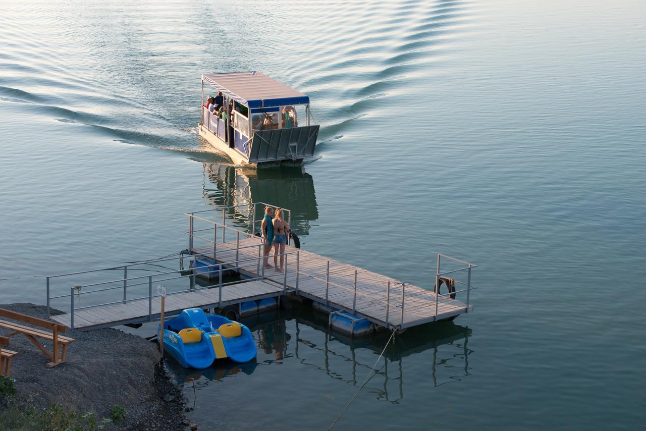 Aquamarine Resort Akshi Dış mekan fotoğraf